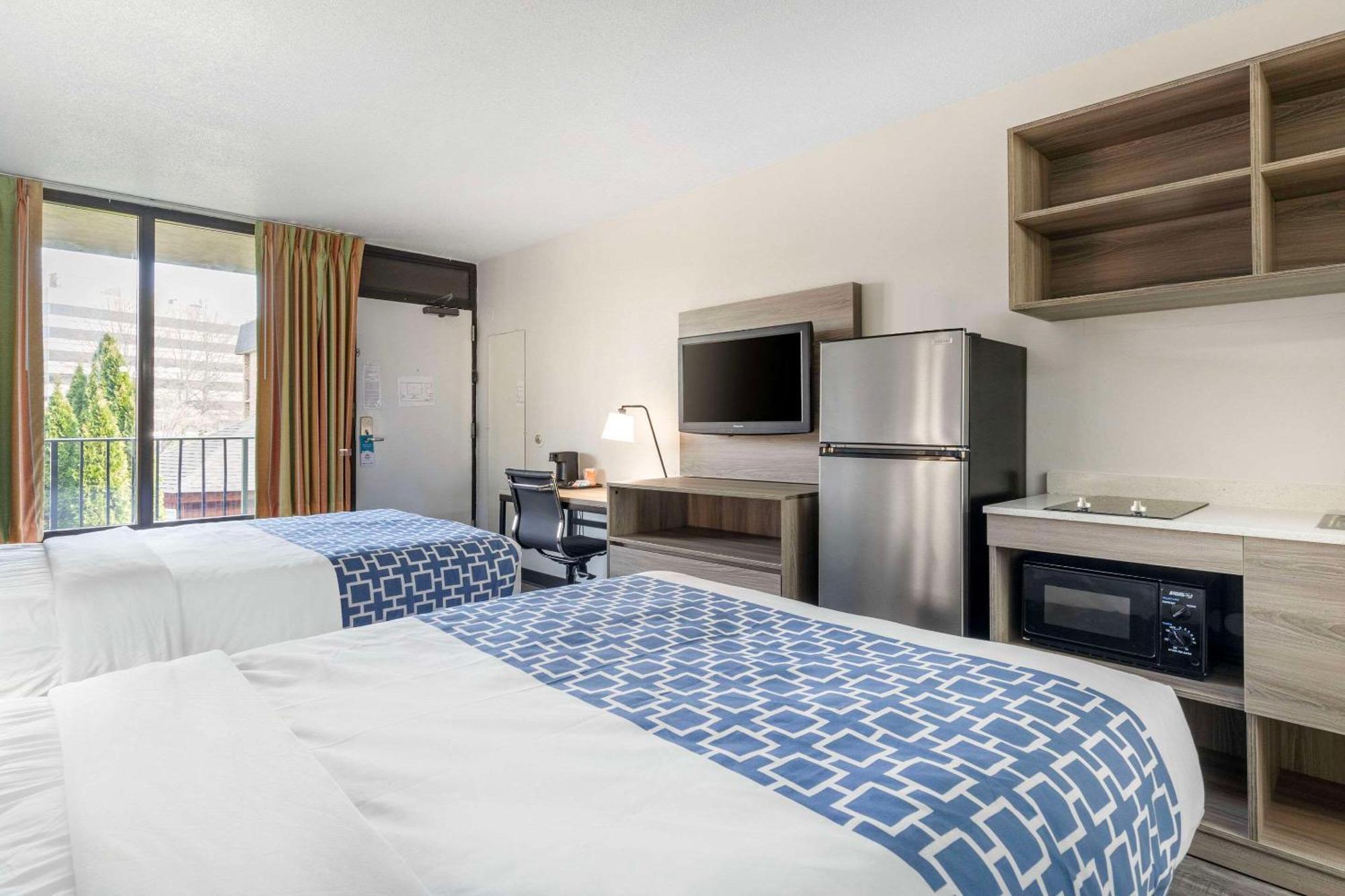 Suburban Studios Tysons Corner Виена Екстериор снимка