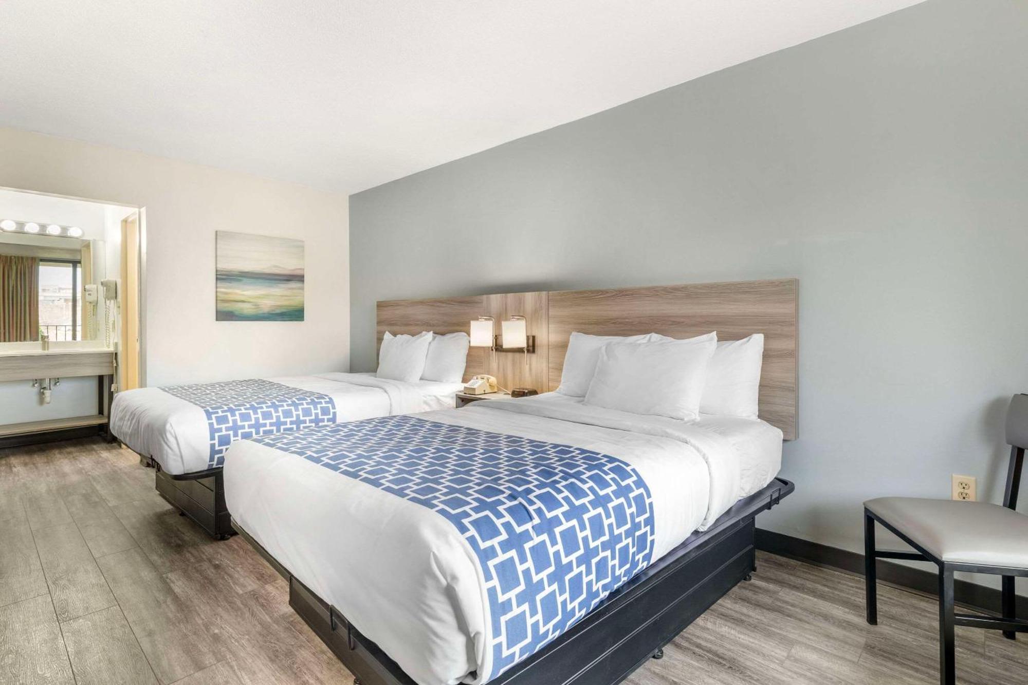Suburban Studios Tysons Corner Виена Екстериор снимка