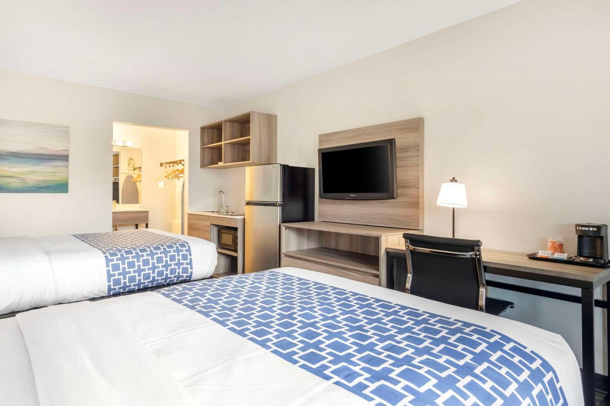 Suburban Studios Tysons Corner Виена Екстериор снимка